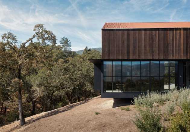 Gran granero de Faulkner Architects en Glen Ellen, California